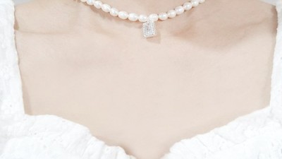 ✨반짝이는 사각펜던트, 나만의 스타일 찾기!✨